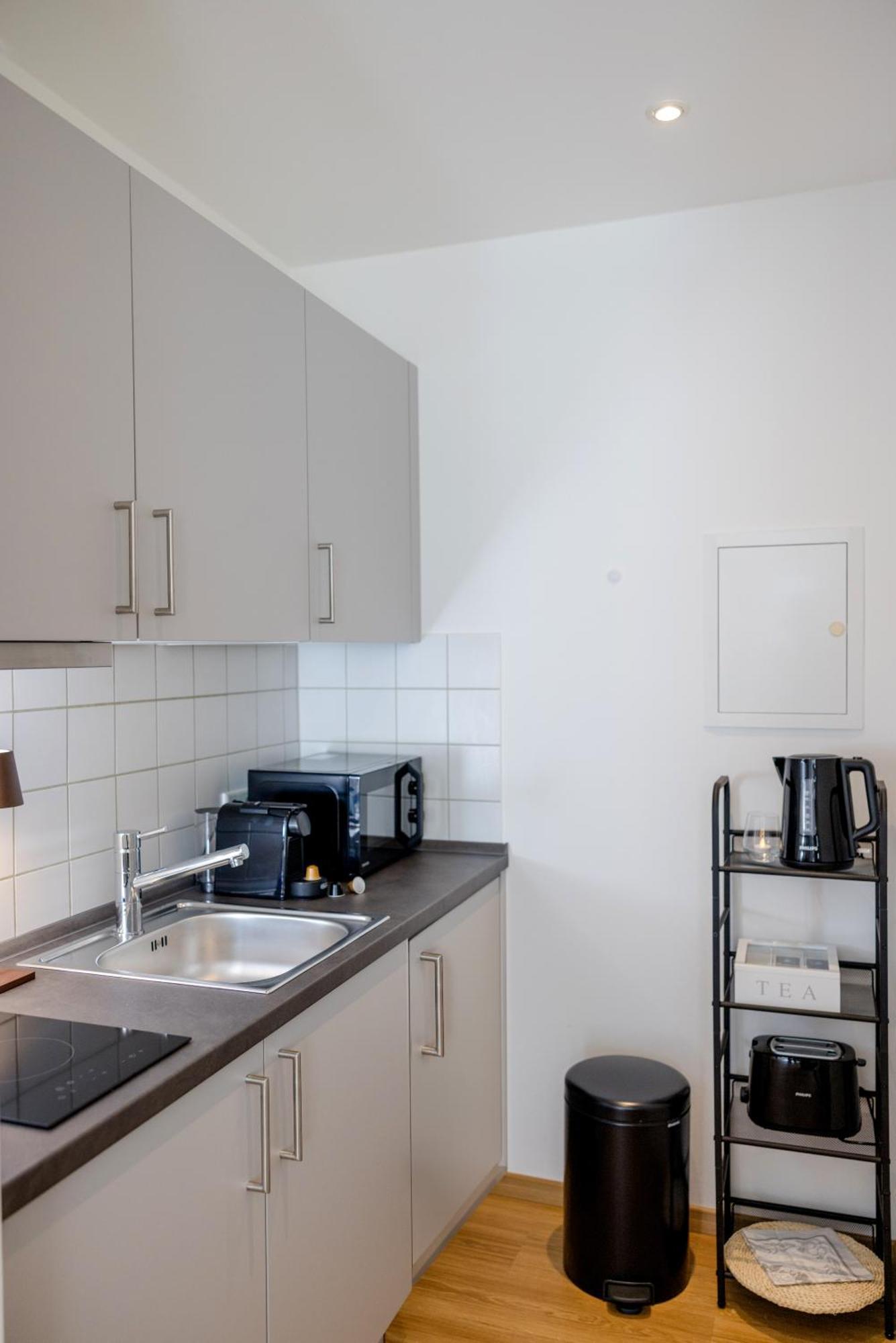 Lumen Homes - Altstadt-studio Direkt Im Zentrum, Kueche, Oeffentlicher Parkplatz Ums Eck Апартаменты Ингольштадт
