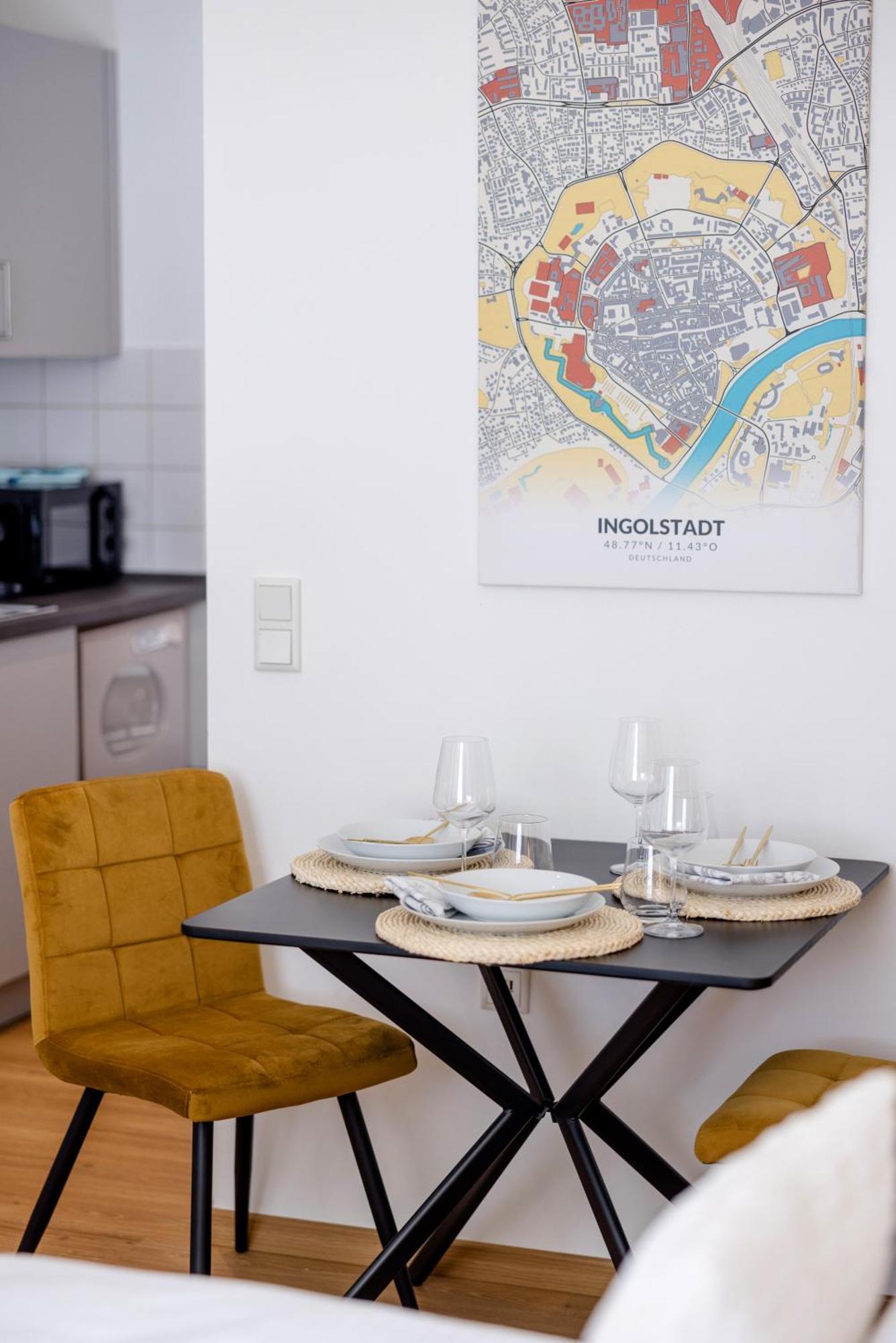 Lumen Homes - Altstadt-studio Direkt Im Zentrum, Kueche, Netflix, Oeffentlicher Parkplatz Ums Eck Apartment Ingolstadt